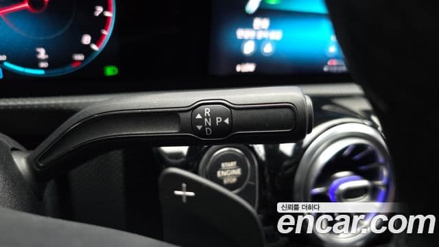 Mercedes-Benz A-Class 2021 — ფოტო 9/20
