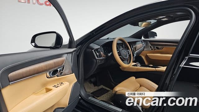 Volvo S90 2021 — Şəkil 10/20