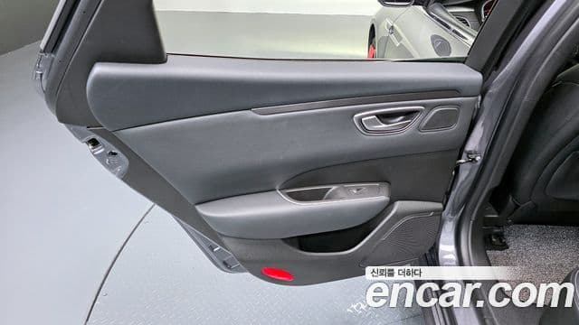 Renault Samsung SM6 2024 — ფოტო 31/33
