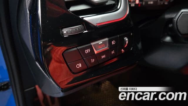 BMW Z4 2022 — Photo 15/30