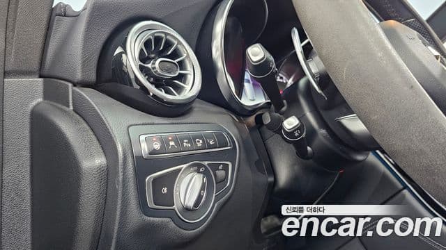 Mercedes-Benz GLC-Class 2018 — Şəkil 20/20