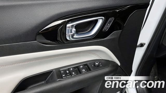 Jeep Compass 2022 — Photo 25/32