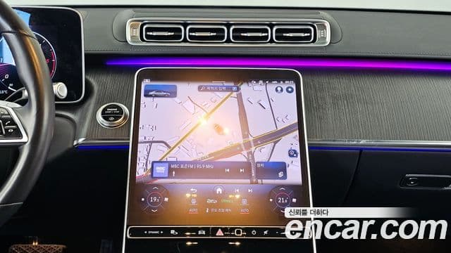 Mercedes-Benz S-Class 2022 — фото 14 из 20