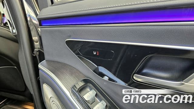 Mercedes-Benz S-Class 2022 — ფოტო 19/20