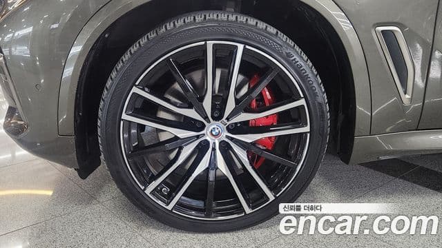 BMW X5 2023 — Photo 2/20