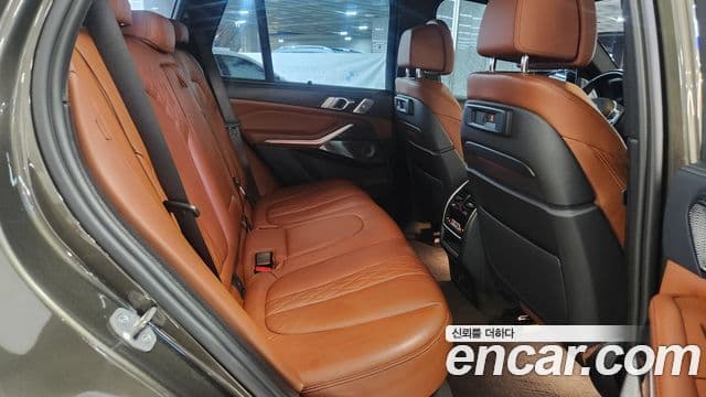 BMW X5 2023 — Photo 16/20