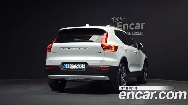 Volvo XC40 2025 — Şəkil 4/20