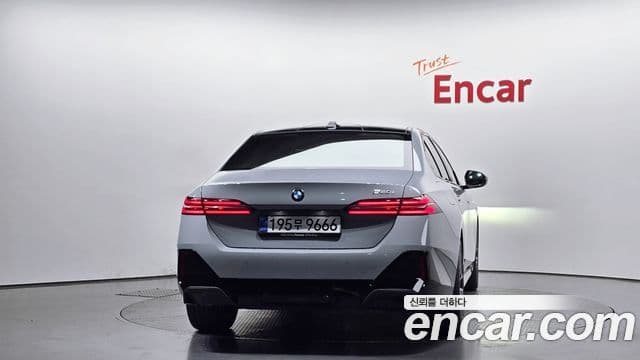 BMW 5 Series 2025 — Şəkil 4/20