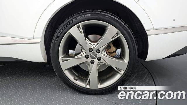 Genesis GV80 2021 — ფოტო 26/37