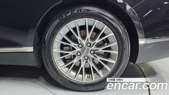 Genesis G80 2021 — Şəkil 17/32