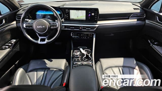 Kia K5 2023 — Şəkil 7/20