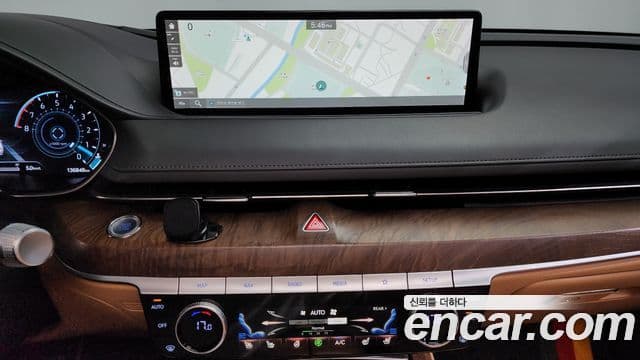 Genesis Electrified G80 2020 — фото 12 из 20