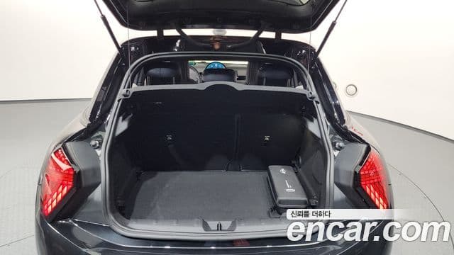 Mini Cooper S 2025 — фото 16 из 20