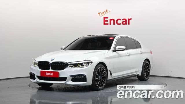 BMW 5 Series 2018 — Фото 1/20
