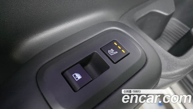 Hyundai Santa Fe 2024 — ფოტო 18/20