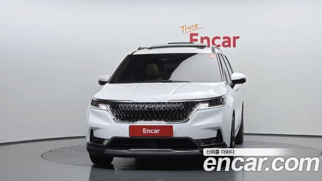 Kia Carnival 2022 — ფოტო 3/20