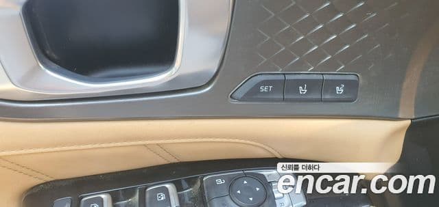Kia Sorento 2021 — ფოტო 16/20