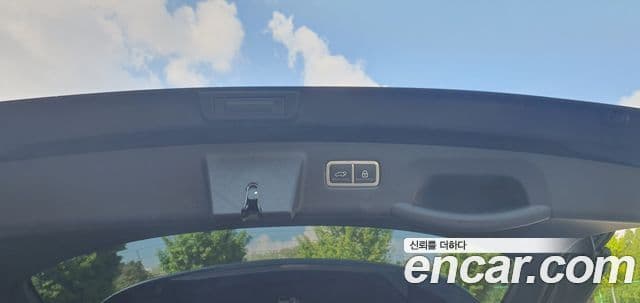 Kia Sorento 2021 — ფოტო 15/20