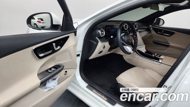 Mercedes-Benz C-Class 2023 — ფოტო 10/20