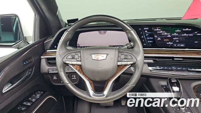 Cadillac Escalade 2021 — фото 14 из 20