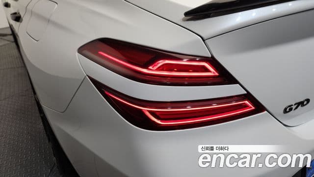 Genesis G70 2021 — Şəkil 18/20