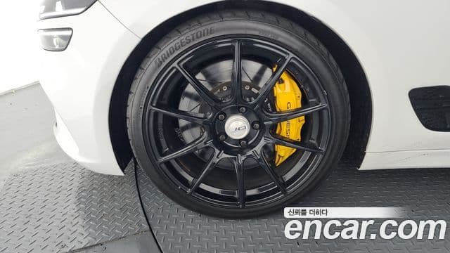 Genesis G70 2021 — ფოტო 3/40