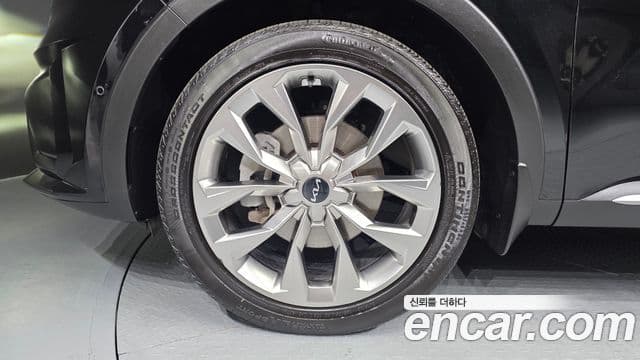Kia Sorento 2023 — фото 5 из 20