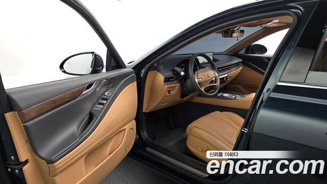 Genesis Electrified G80 2022 — Şəkil 9/20