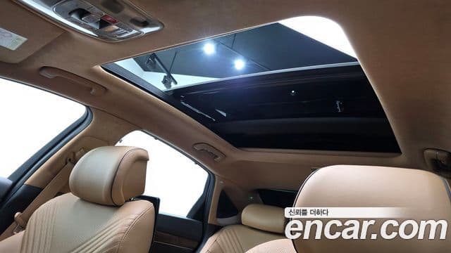 Genesis Electrified G80 2022 — Şəkil 18/20