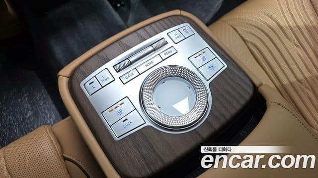 Genesis G80 2022 — ფოტო 19/34