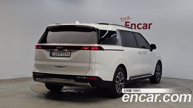 Kia Carnival 2022 — Şəkil 2/20