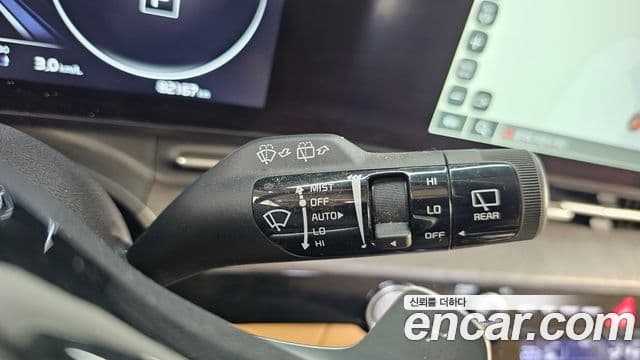 Kia Carnival 2022 — Photo 6/33