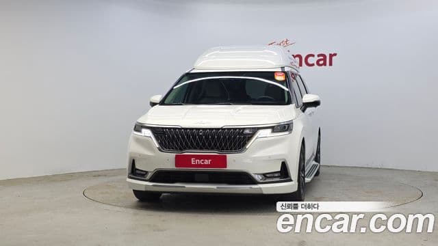Kia Carnival 2022 — ფოტო 3/20