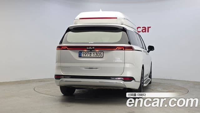 Kia Carnival 2022 — ფოტო 4/20
