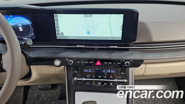 Kia Carnival 2022 — ფოტო 12/20