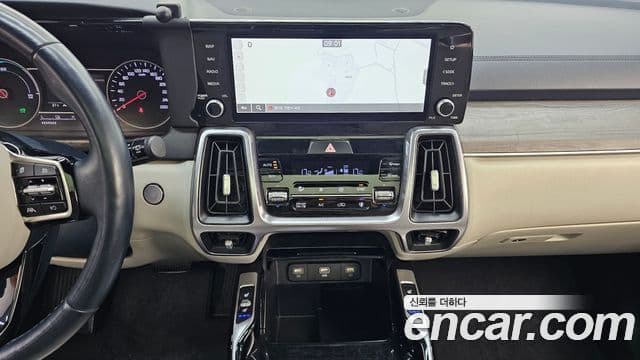 Kia Sorento 2022 — Фото 12/20