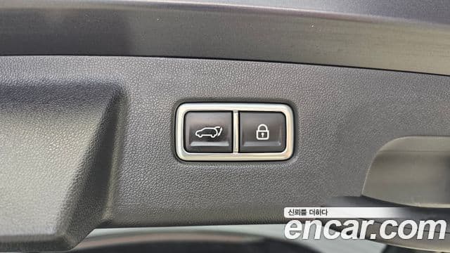 Kia Sorento 2022 — Фото 16/20