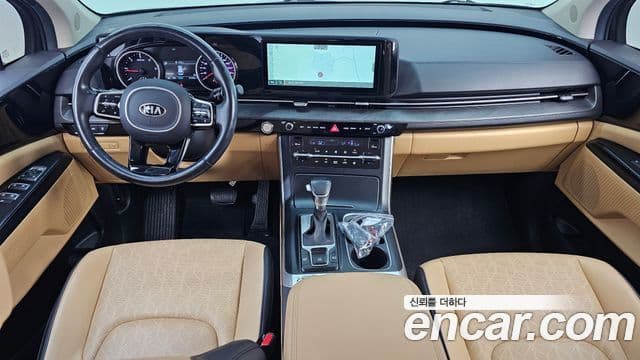 Kia Carnival 2021 — Фото 7/20