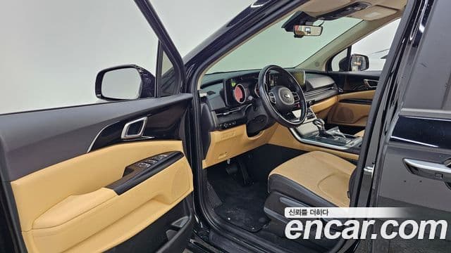 Kia Carnival 2021 — Фото 10/20