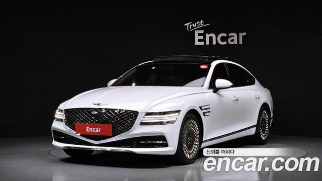 Genesis Electrified G80 2020 — фото 1 из 20