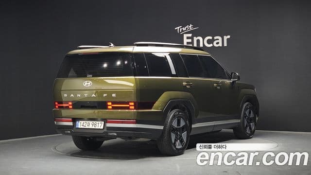 Hyundai Santa Fe 2024 — ფოტო 2/20