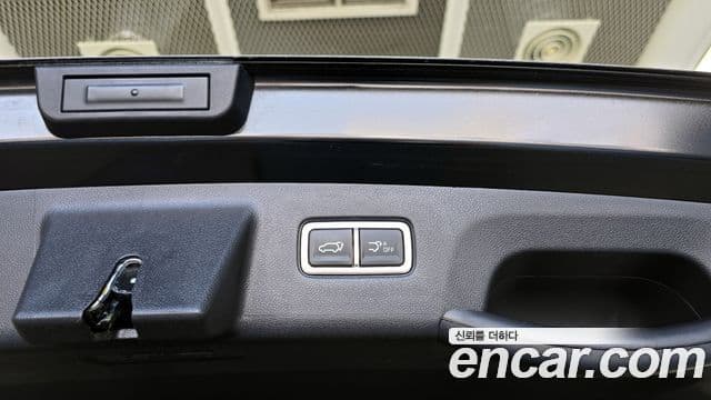 Kia Sorento 2024 — Photo 28/31
