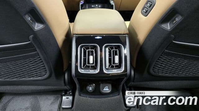 Kia Sorento 2024 — Photo 25/31