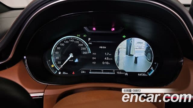 Genesis GV70 2021 — ფოტო 8/20
