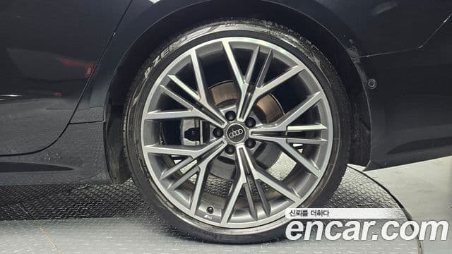 Audi A7 2025 — Photo 25/32