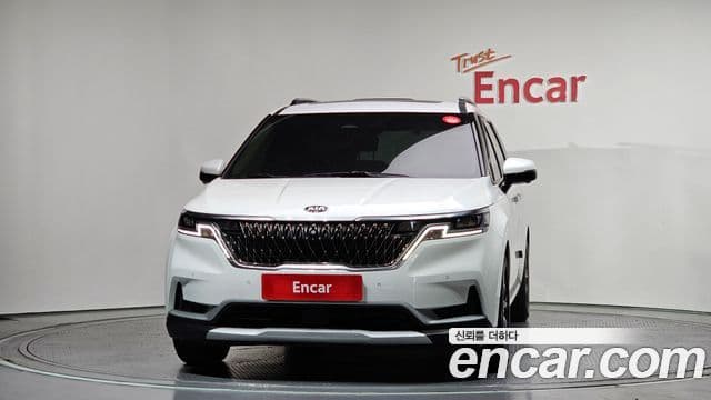 Kia Carnival 2020 — Фото 3/20