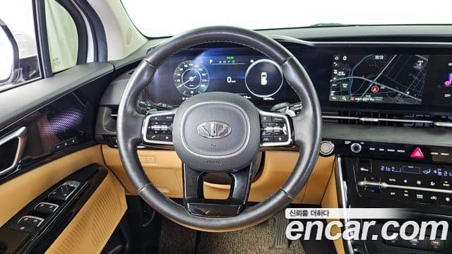 Kia Carnival 2020 — Фото 13/20