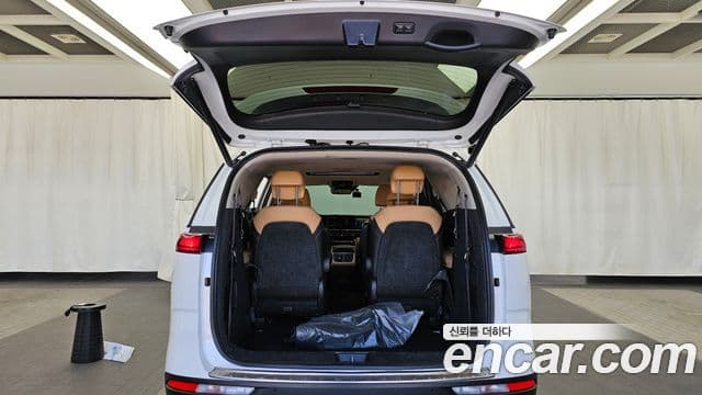 Kia Carnival 2020 — Фото 20/20