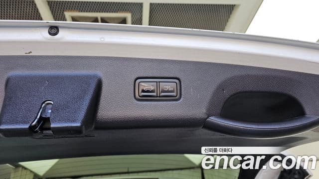 Kia Carnival 2020 — Photo 31/38