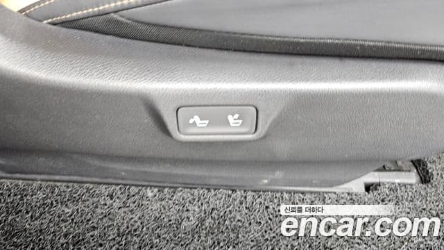 Kia Carnival 2020 — Photo 27/38